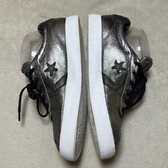 Converse Womens Metallic Silver Star Player Low Top Sneakers Black Logo Size 7.5 - Picture 4 of 11
